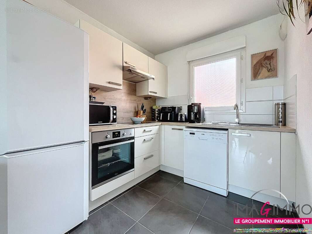 Appartement à MAUGUIO