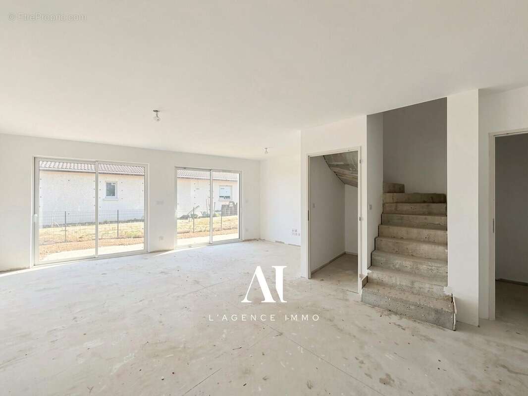 Maison 87 m² à Pont-D'ain  - photo 4