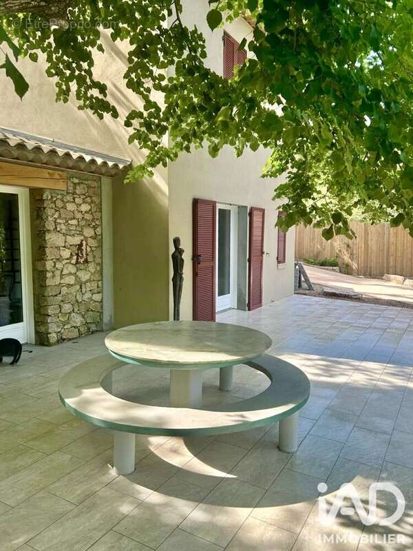 Photo 3 - Maison à PLAN-DE-LA-TOUR