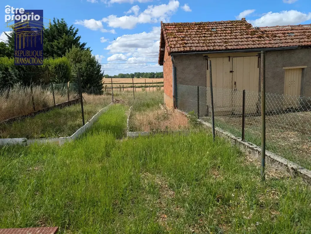 Maison ouvrière de caractère avec garage et jardin privatif - photo 13