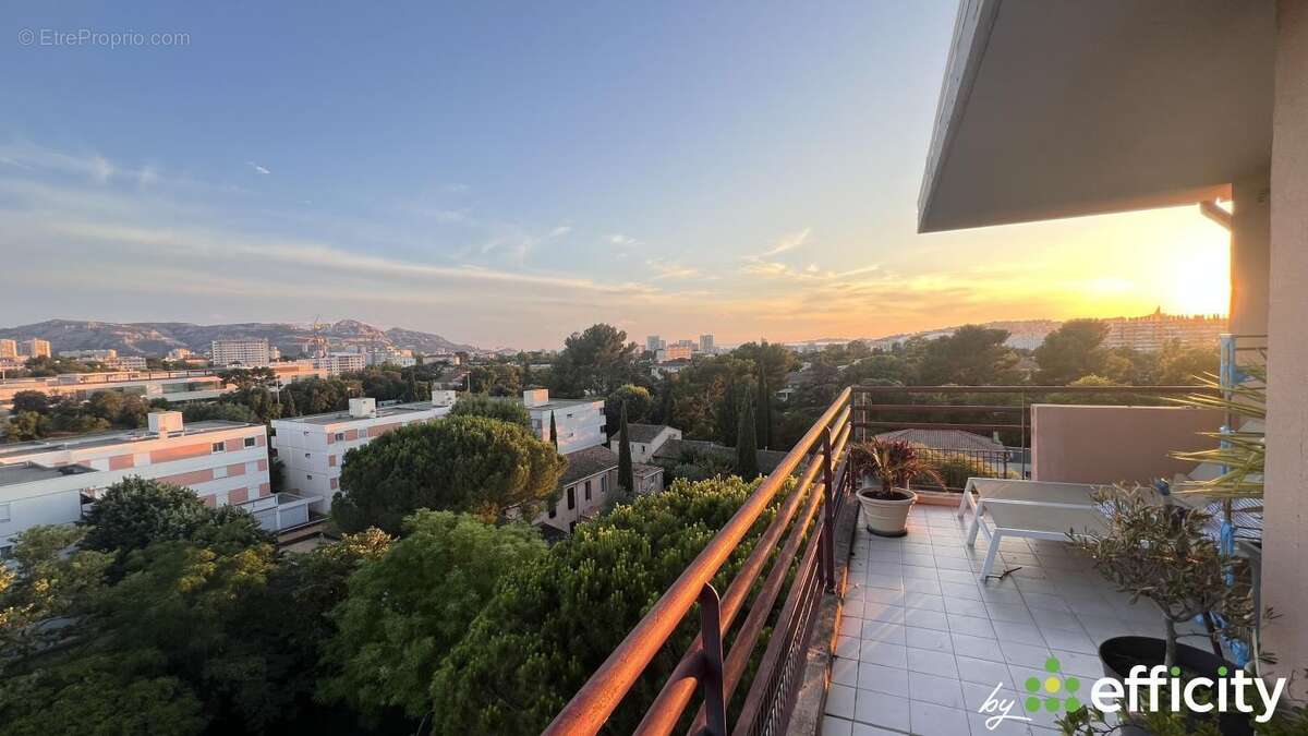 Appartement à MARSEILLE-9E