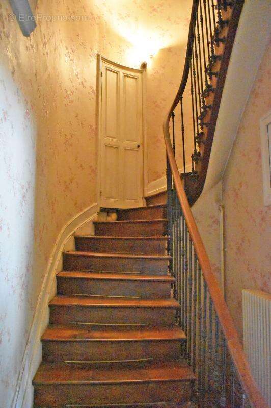 Maison Montignac Lascaux 10 pièce(s) 271 m2 - photo 11