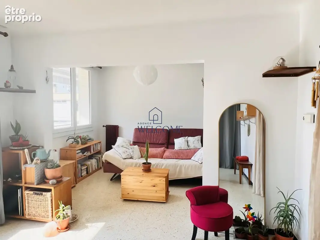 Appartement 4 pièces 72 m² à vendre à Pont-Saint-Esprit (30130) - photo 2