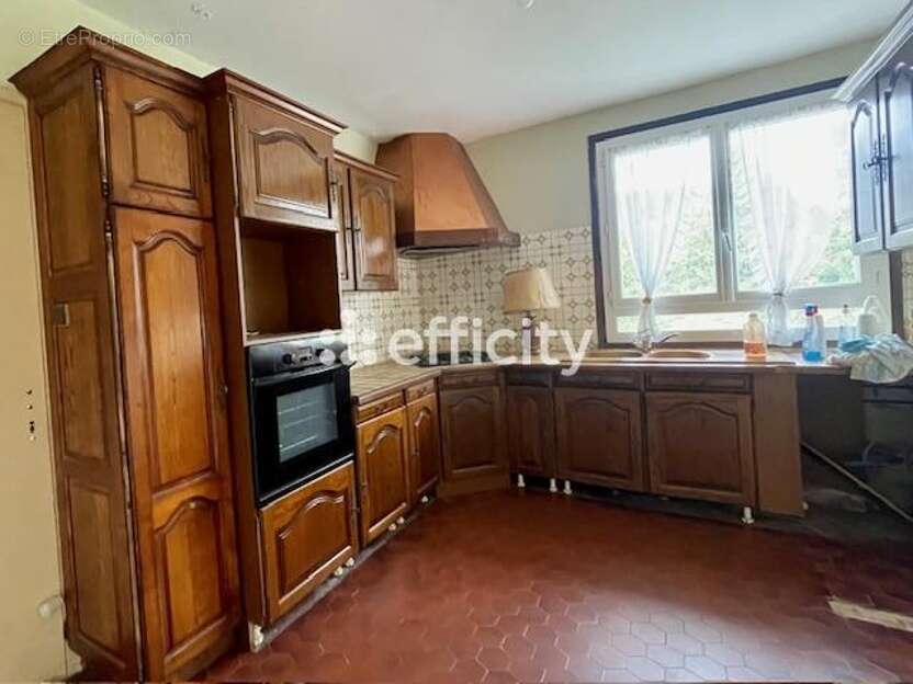 Maison à ROUSSILLON