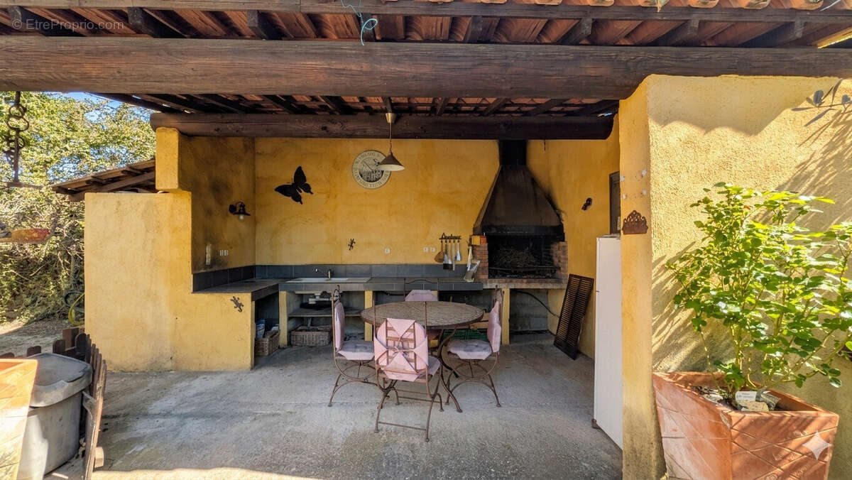 Maison à LAURIS