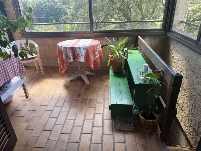 En CORSE, proche AJACCIO, aux portes du village d'AFA, grande maison familiale de 168m2,  terrain arborés de 2300 m2 - photo 13