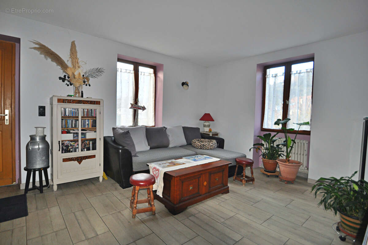 Maison à ALBERTVILLE