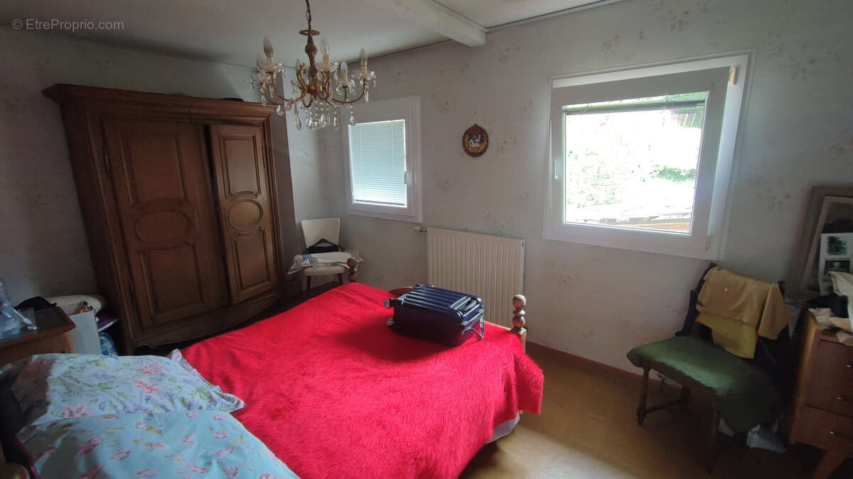 Maison à VILLARS-SOUS-ECOT