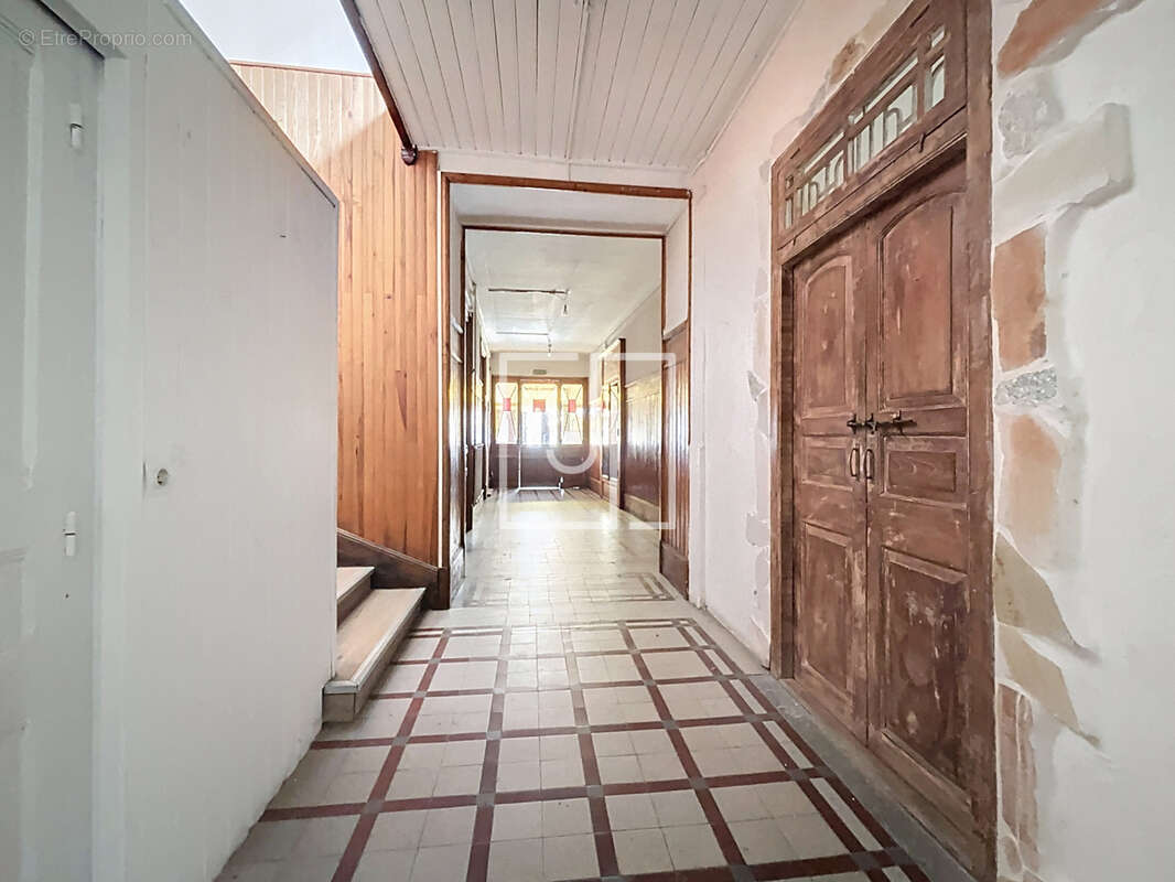 Commerce à BARCELONNETTE