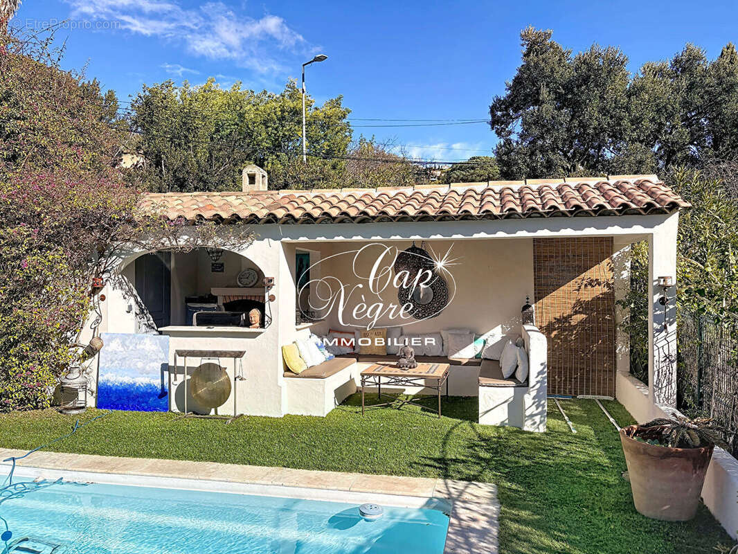 Maison à CAVALAIRE-SUR-MER