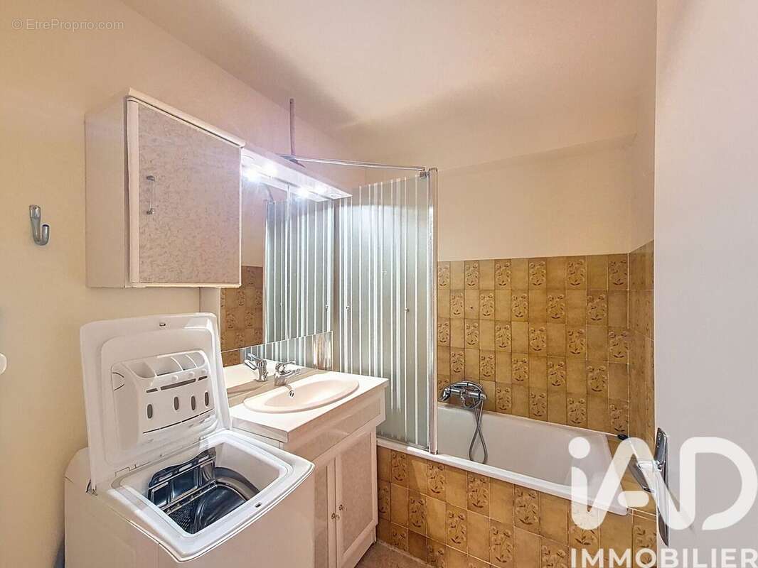 Photo 6 - Appartement à BESSE-ET-SAINT-ANASTAISE