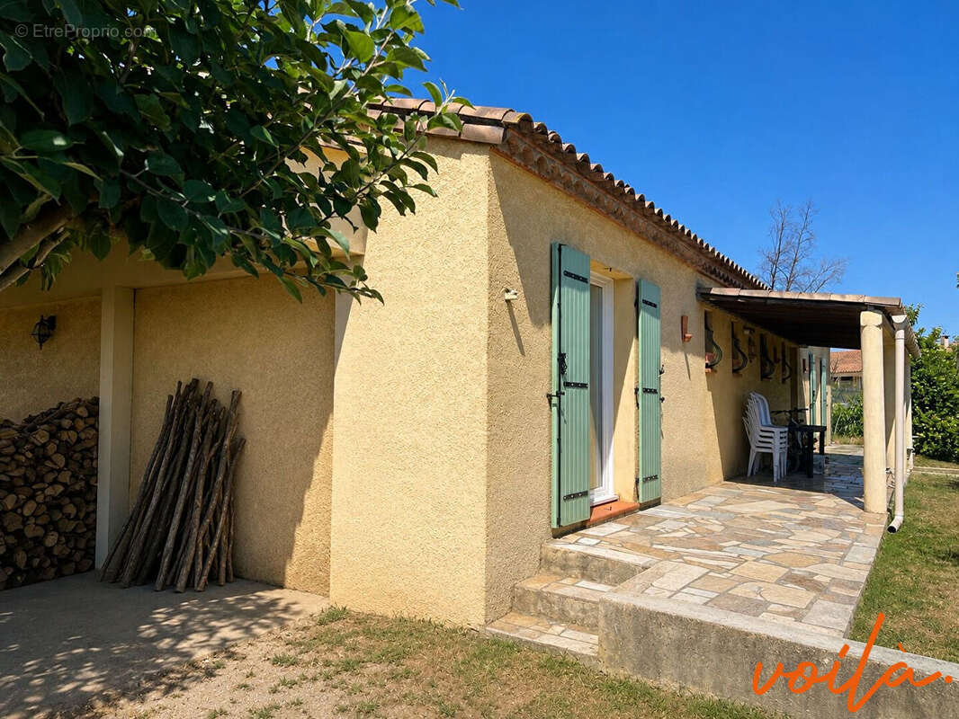 REF : MARBRES - Maison plain pied 4 ch - jardin - abris de garage - photo 2