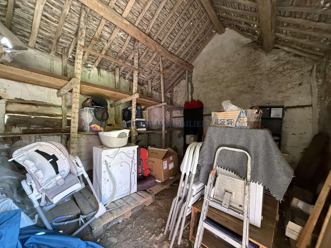 Maison ancienne de charme 6 pièces avec dépendance sur 505 m2. - photo 18