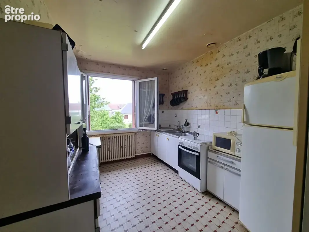 Maison Saint Denis Lanneray 6 pièce(s) 140 m2 - photo 2