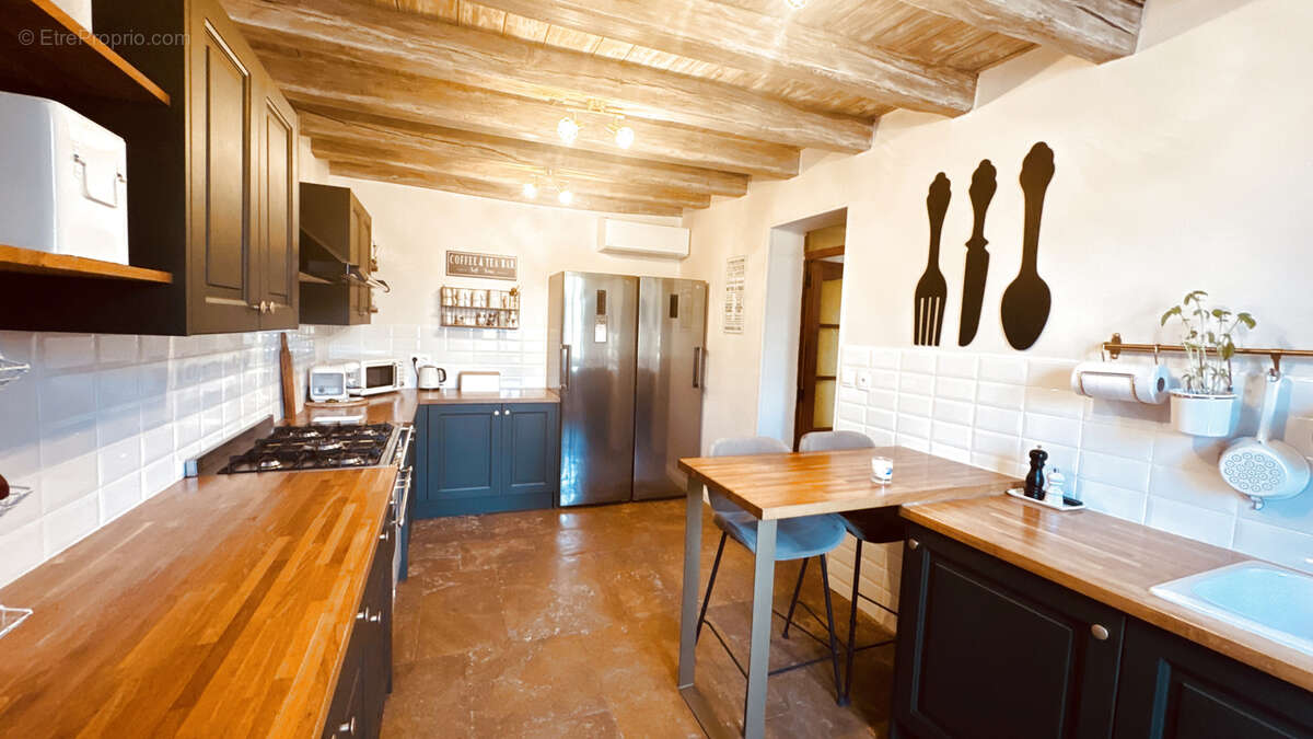 Maison à VAULT-DE-LUGNY