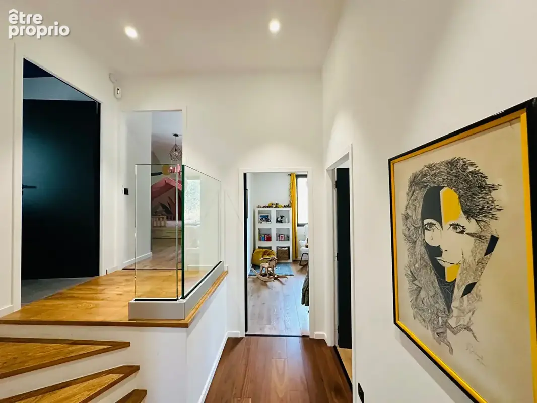 Villa d'architecte- Béziers - 5 pièces - 153.5 m² - sur 2061 mm² de terrain - photo 9