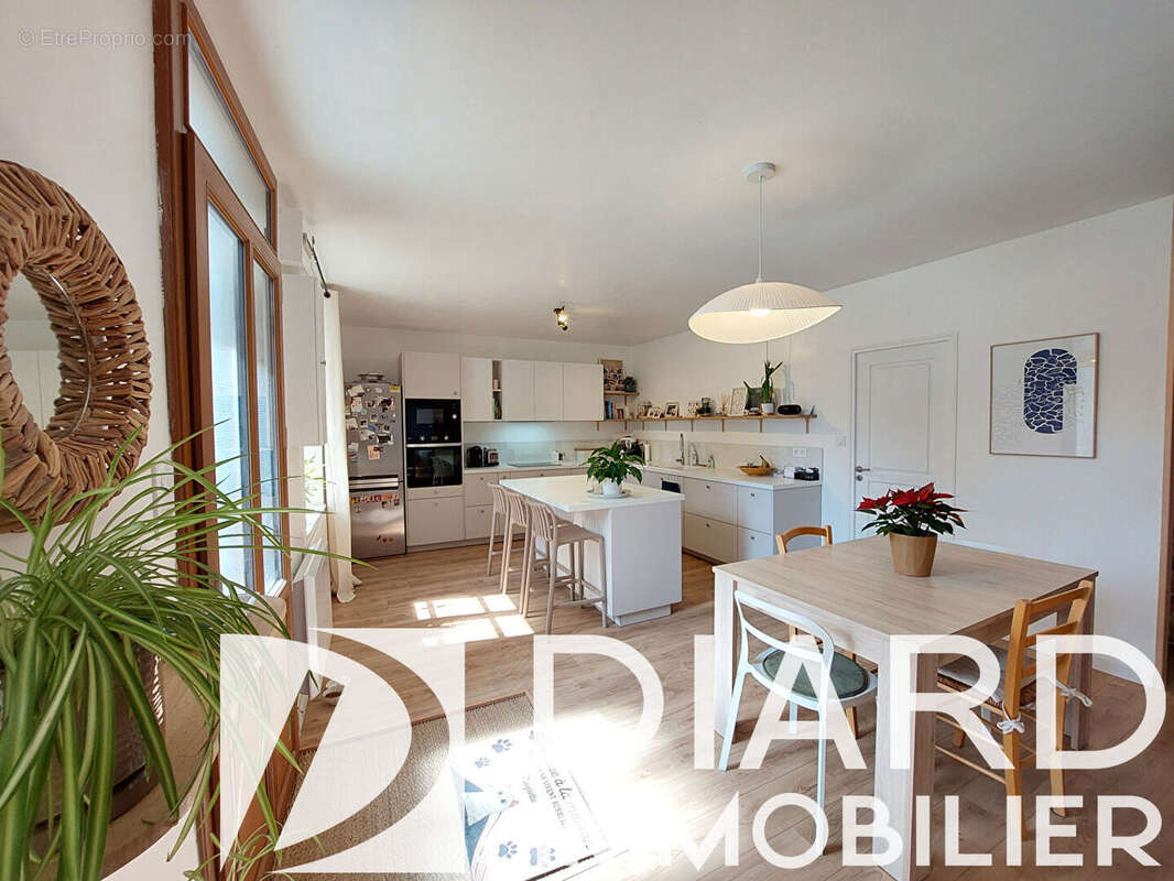 Maison Domalain rénovée 154 m2 - photo 5