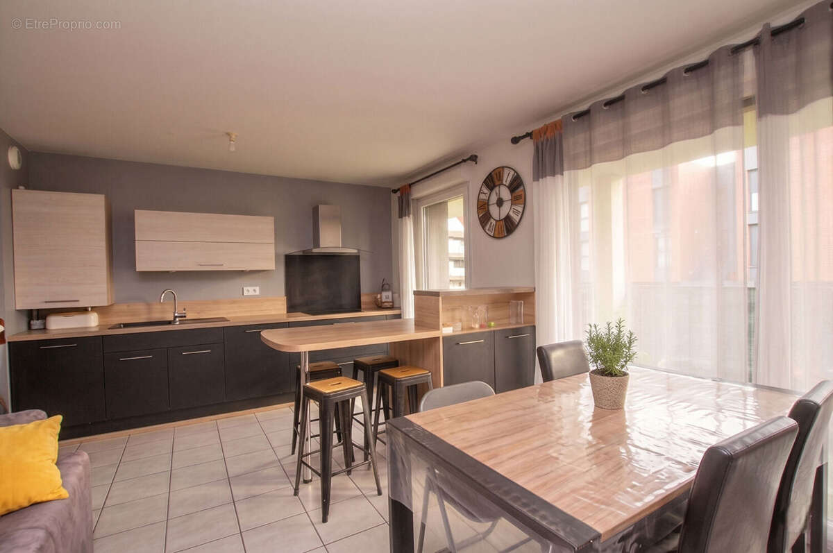 Appartement à SAINT-PRIEST