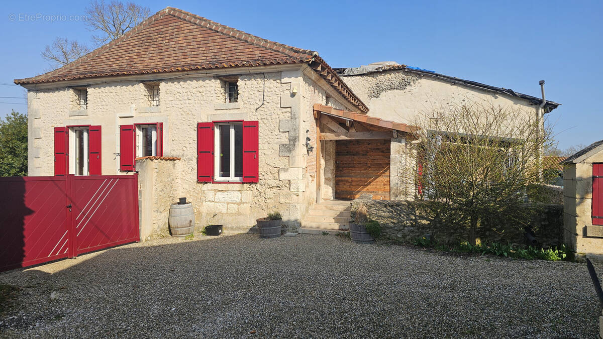 Maison à TOCANE-SAINT-APRE