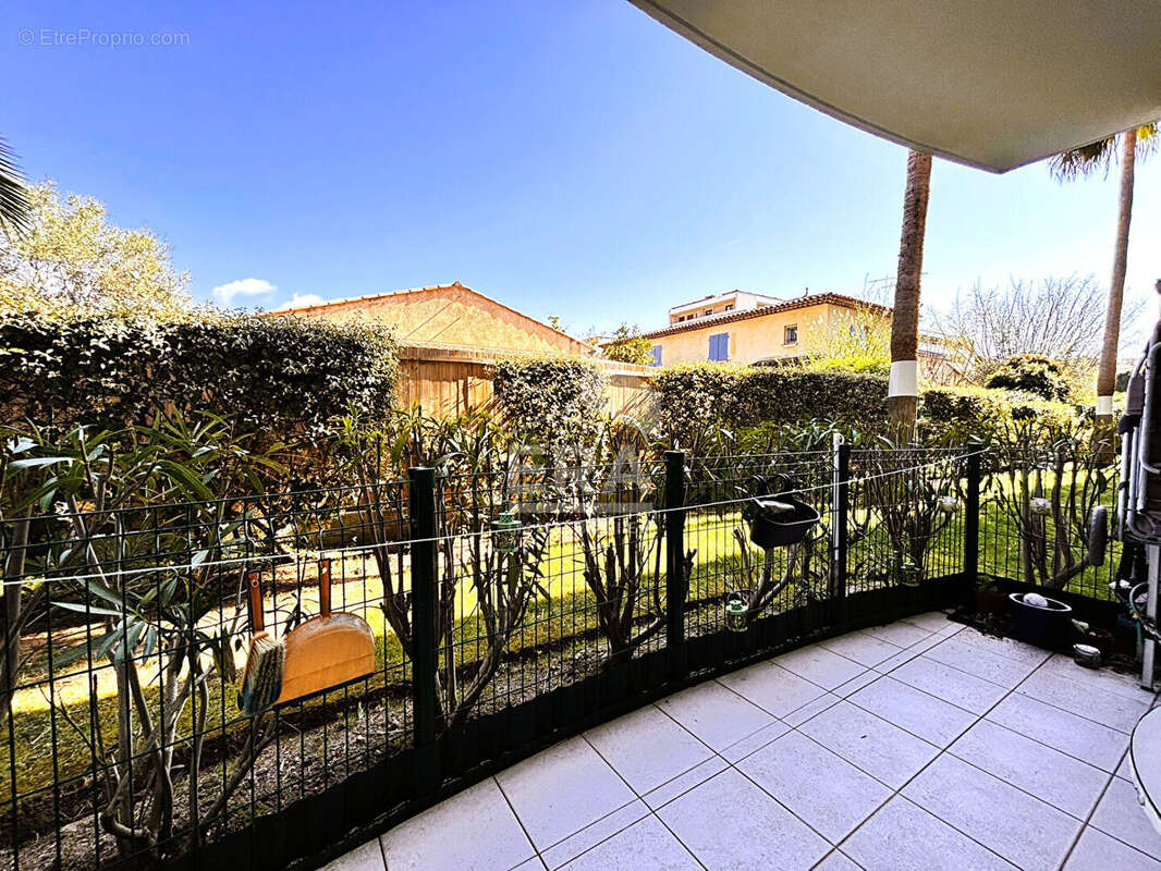 PORT FREJUS Appartement 2 pièces - photo 11