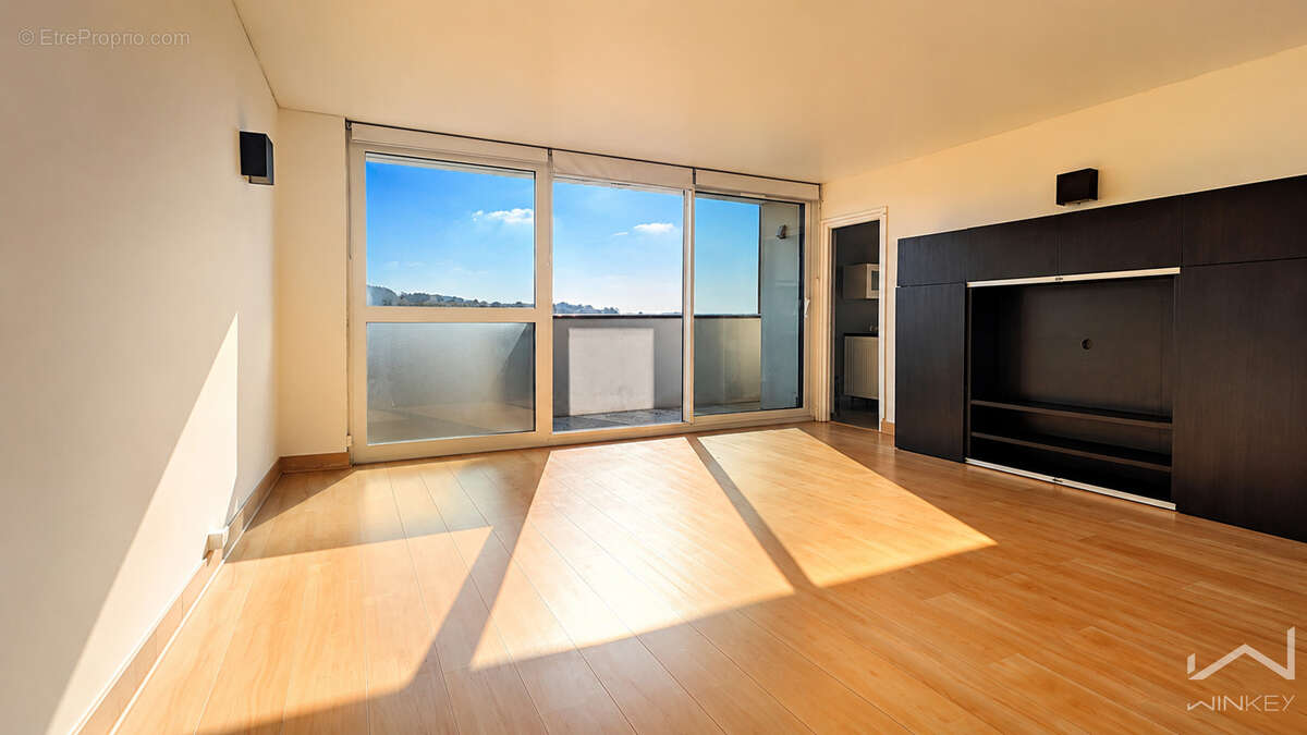 Appartement à NANTERRE