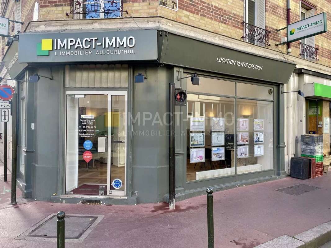 Parking à LEVALLOIS-PERRET