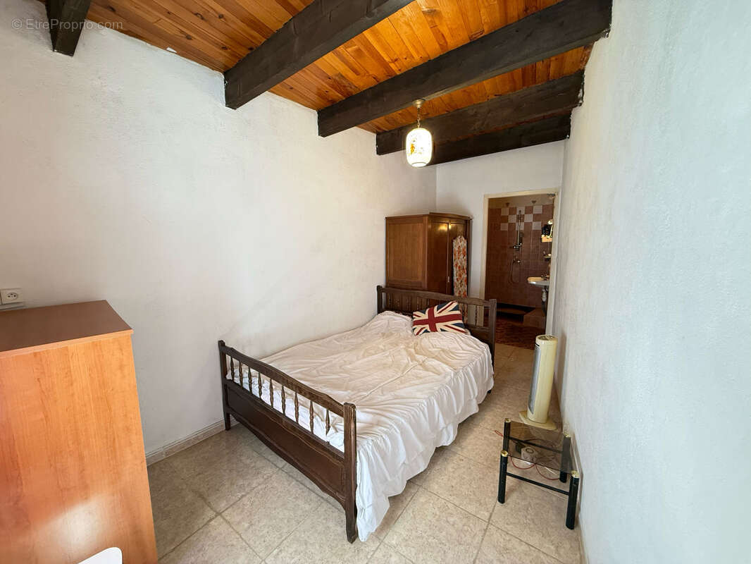 Maison à VILLENEUVE-LES-BEZIERS