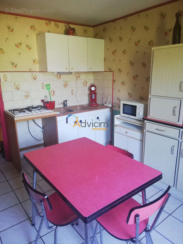 Maison 108 m² à La Chatre-Langlin  - photo 5