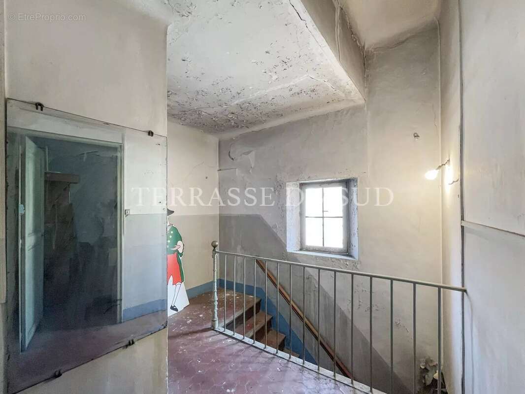 Appartement à MARSEILLE-9E