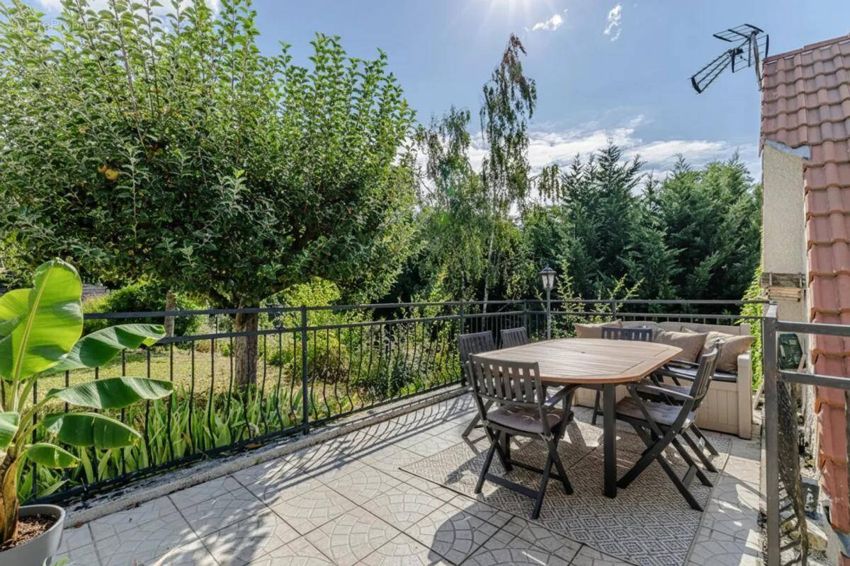 Appartement à FOSSES