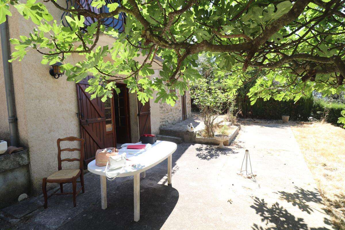 Maison à BERRE-LES-ALPES