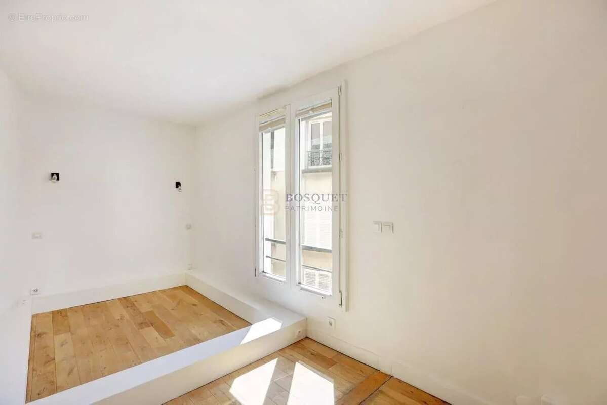 Appartement à PARIS-4E