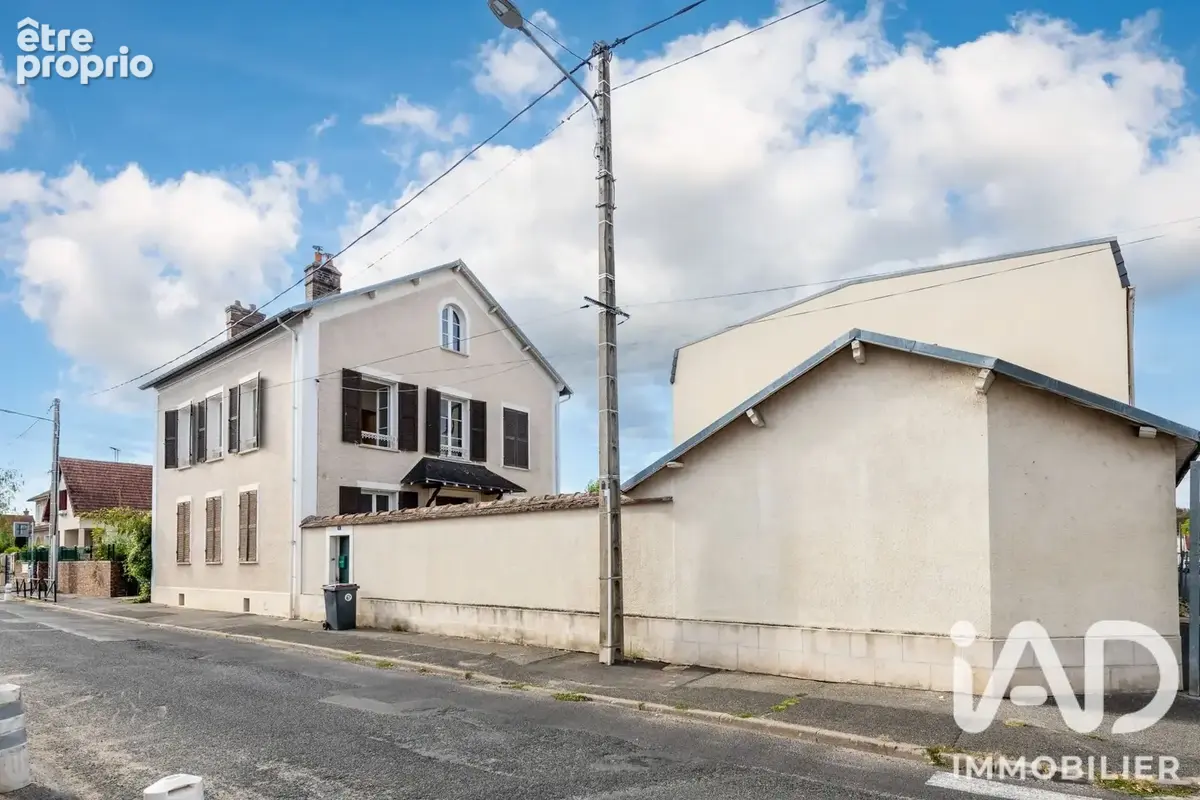 Photo 1 - Maison à MONTEREAU-FAULT-YONNE
