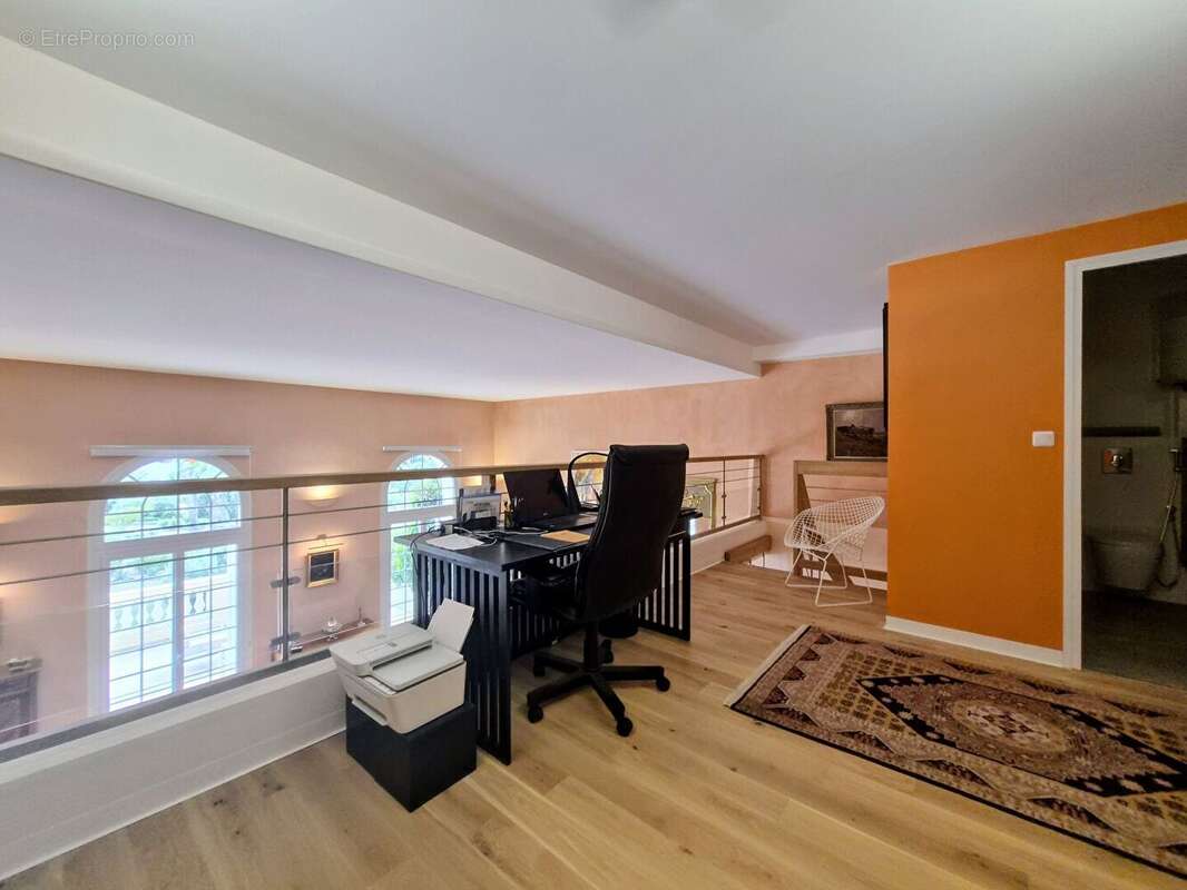 Appartement à HYERES