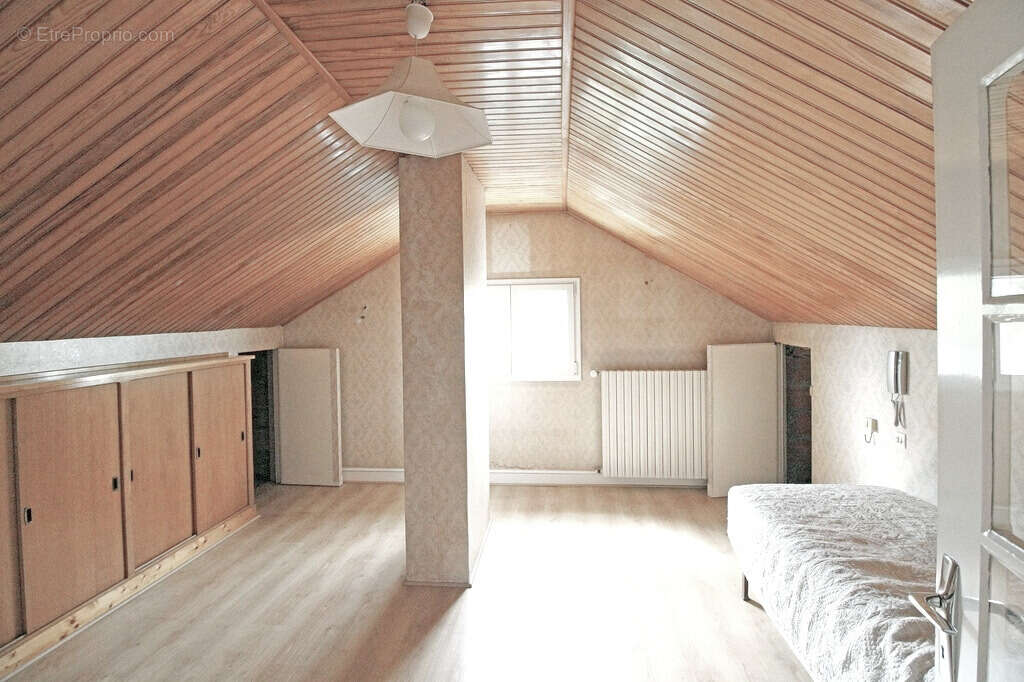 Maison à BRY-SUR-MARNE