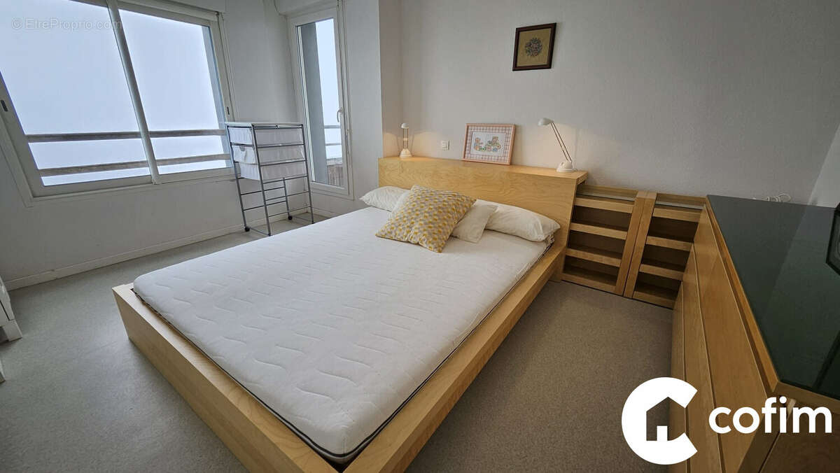 Appartement à ARETTE