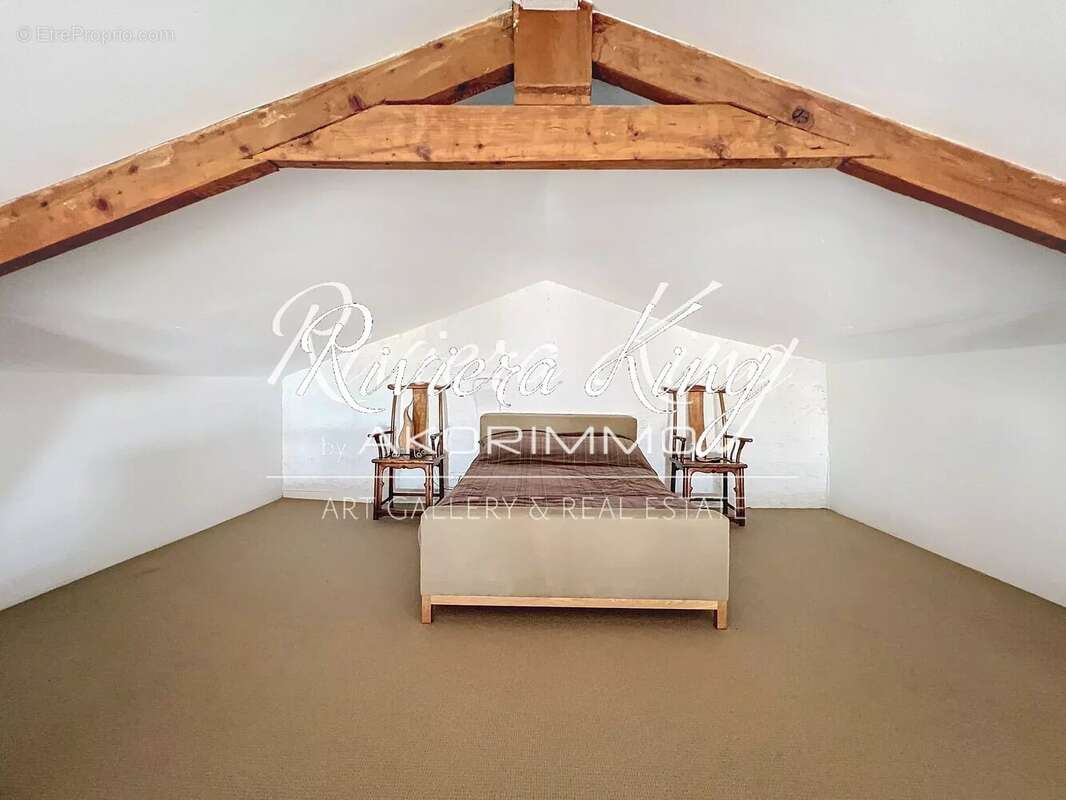 Appartement à VILLEFRANCHE-SUR-MER