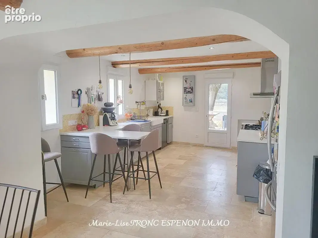 Maison 8 pièces 266 m² à vendre à Pernes-Les-Fontaines (84210) - photo 12