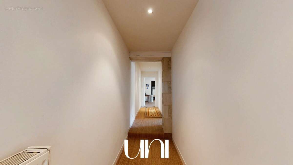 Maison à FLEURY-SUR-ORNE