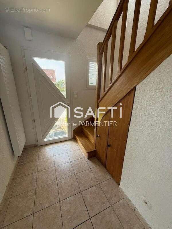 Photo 2 - Maison à RANG-DU-FLIERS