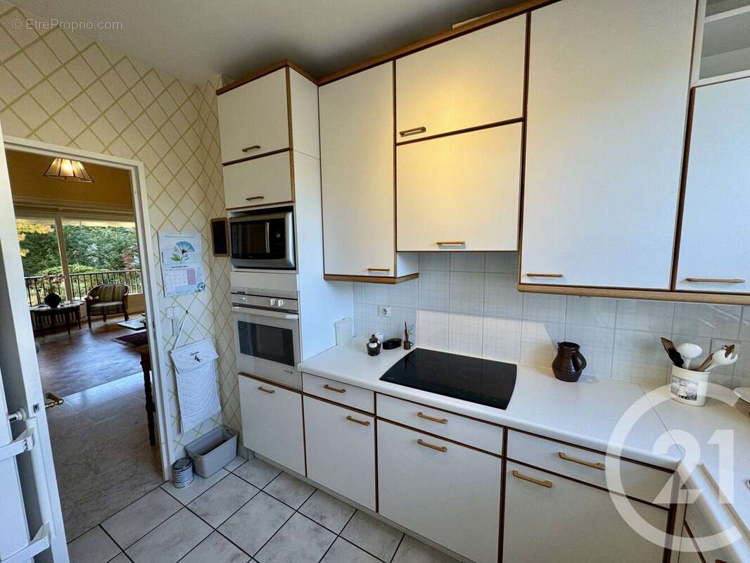 Appartement à AVON