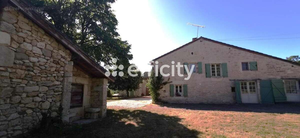 Maison 10 pièces 148 m² à vendre à Souel (81170) - photo 2