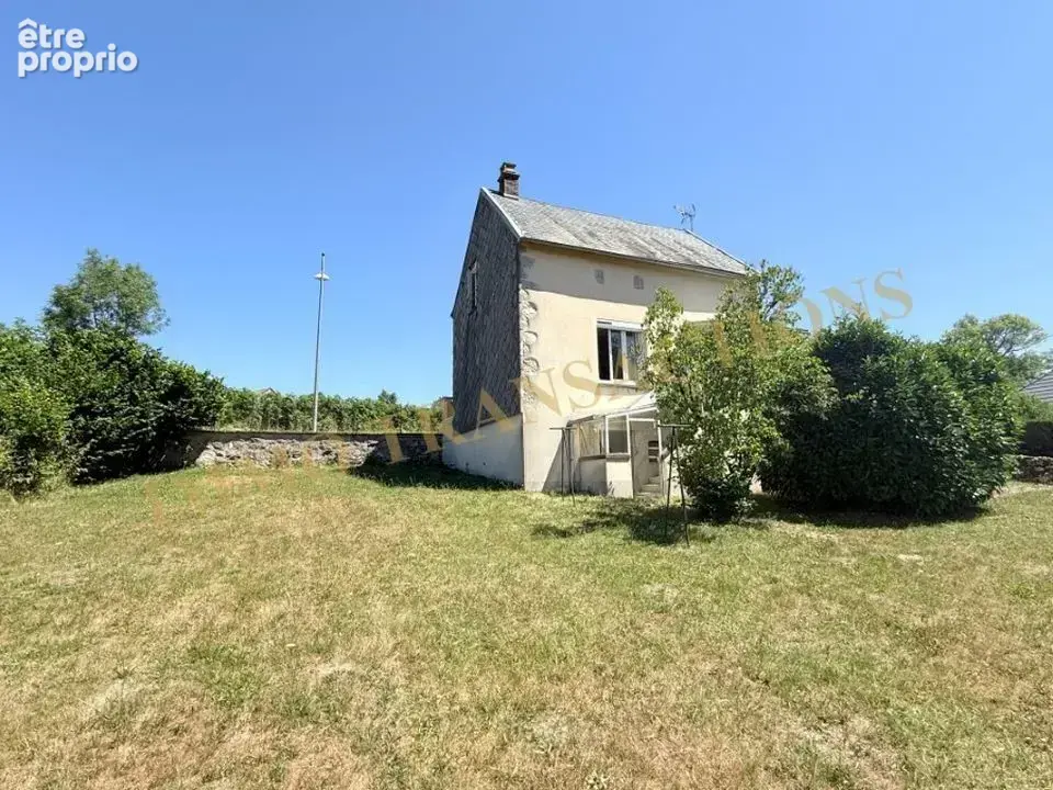 Maison à MONTSAUCHE-LES-SETTONS