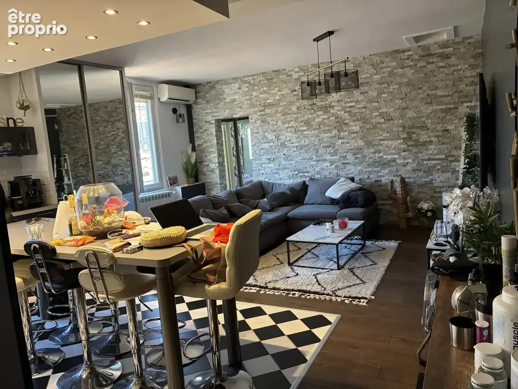 Bel appartement type maison avec terrasse - photo 2