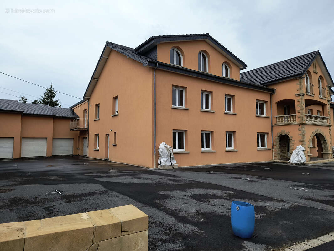 Appartement à COSNES-ET-ROMAIN