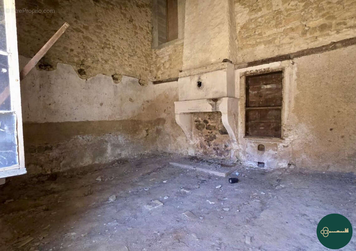 Maison à BARISEY-LA-COTE