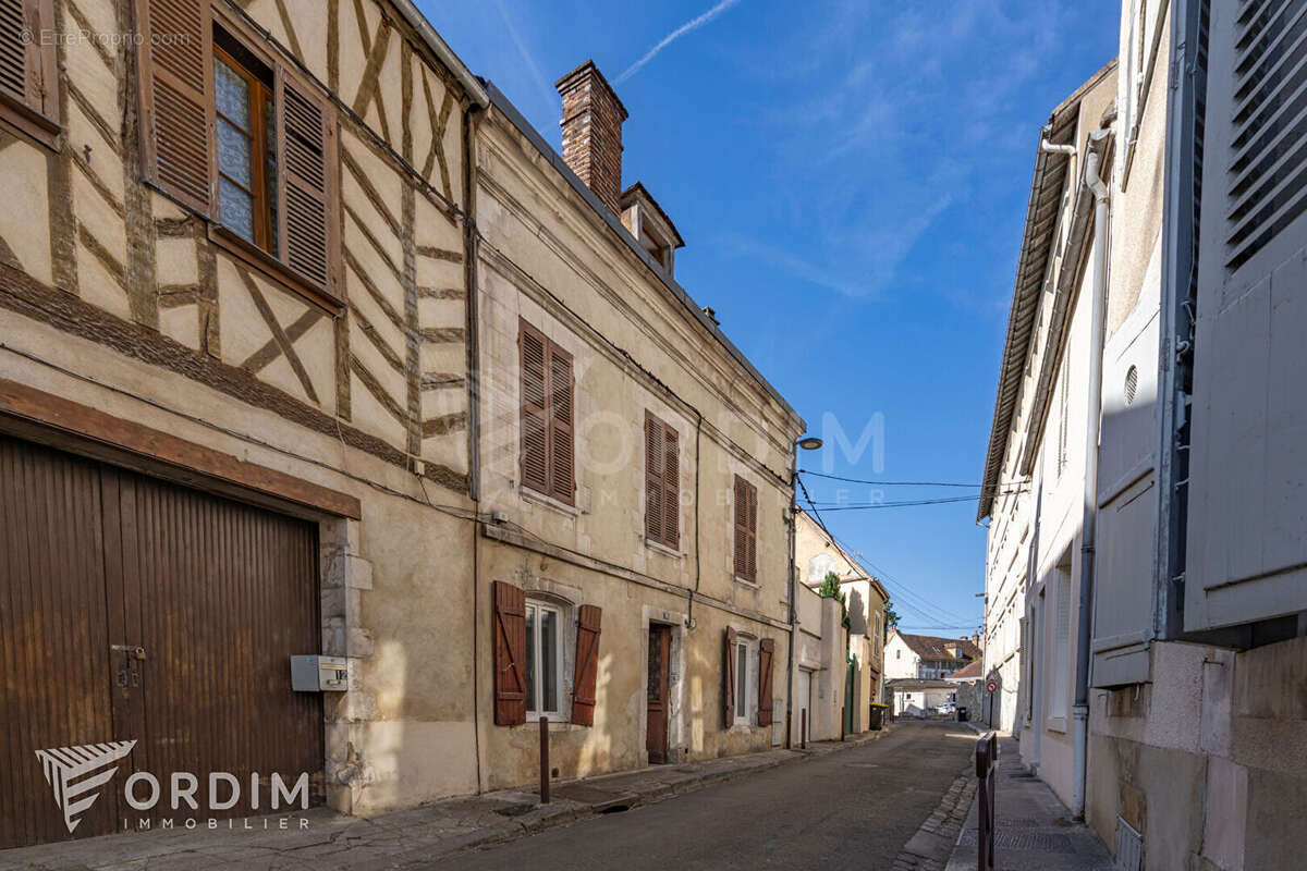Appartement à AUXERRE
