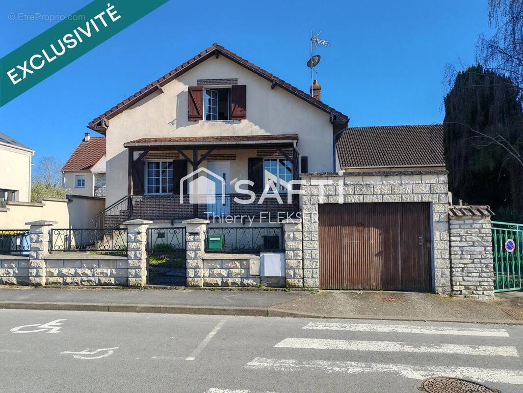 Photo 1 - Maison à BERNES-SUR-OISE