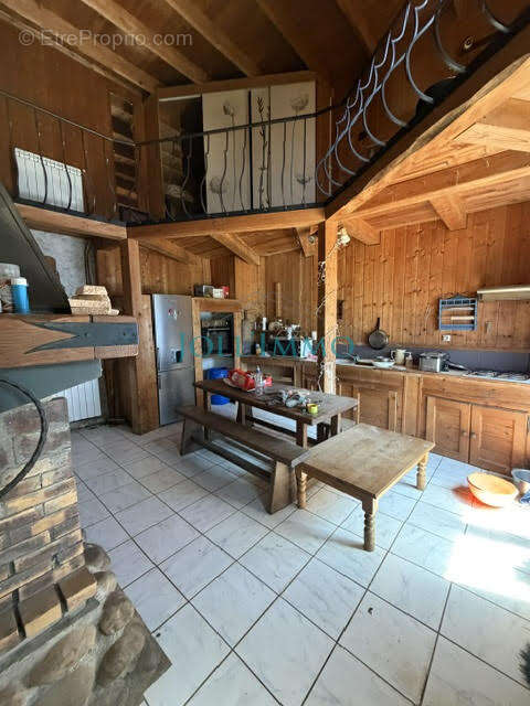 Maison à ANNEYRON