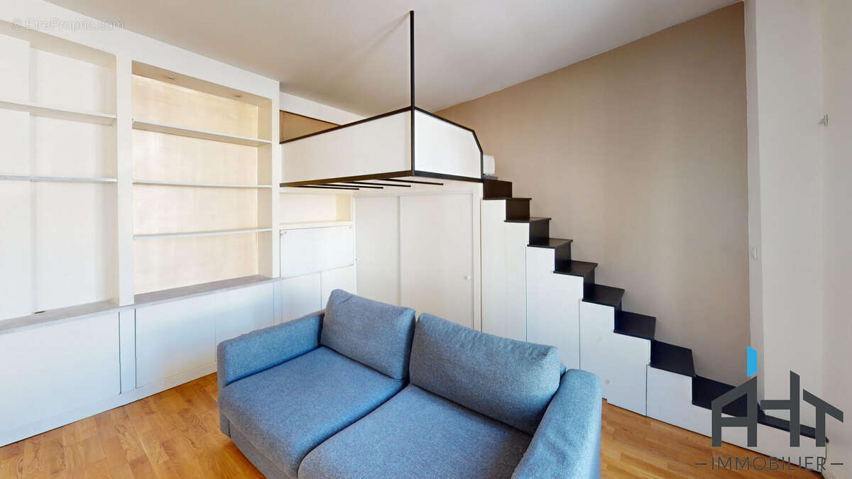 Appartement à PARIS-12E